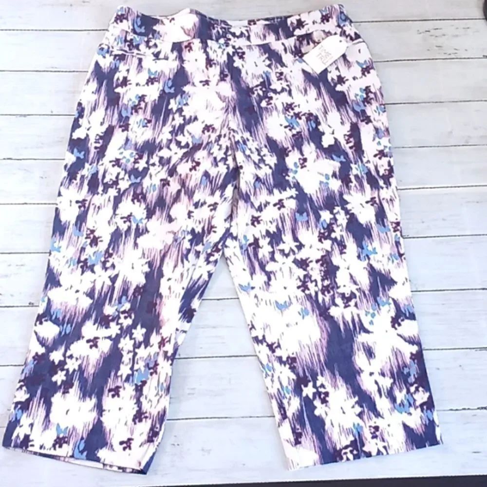 Womens Stretch Mid-Rise Capri Pants Jeans